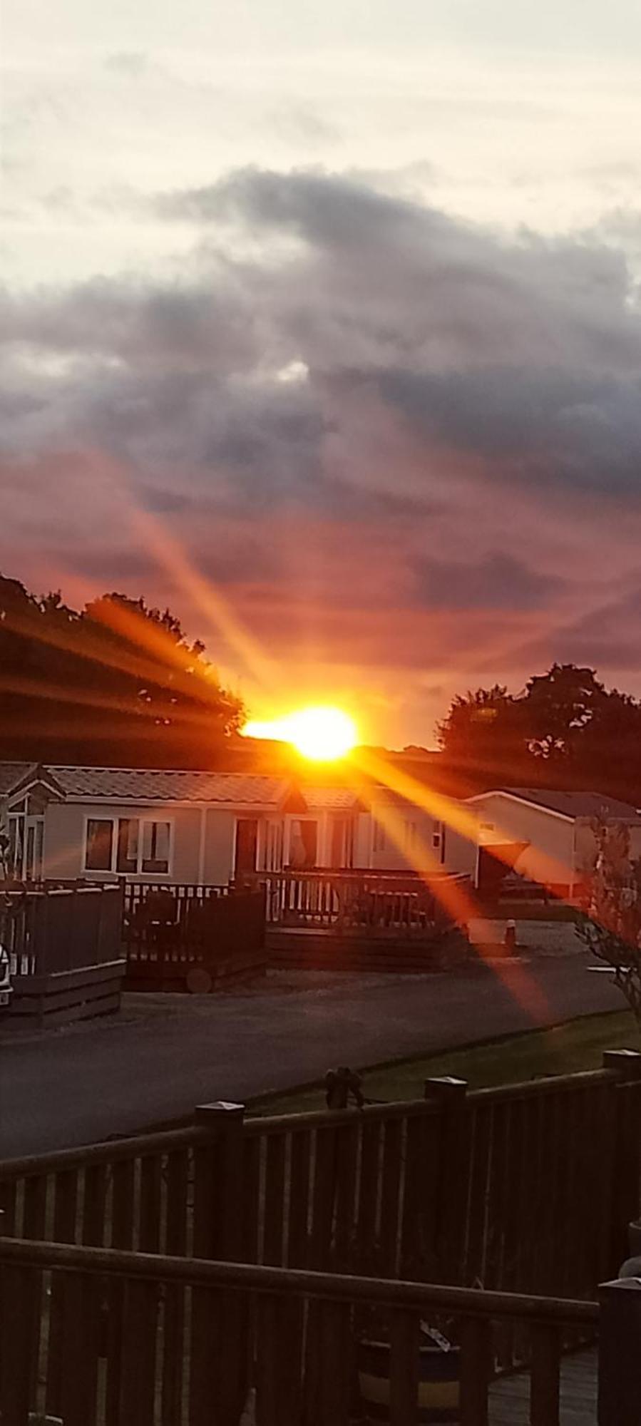 Sunset Retreat Caravan With Large Wrap Around Decking * Newquay (Cornwall)
